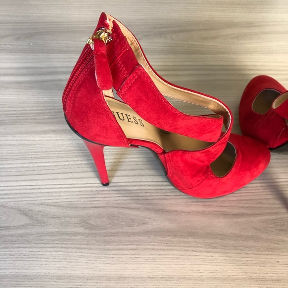 NWOT Guess Red Ramba Criss-Cross Pump Heels 8 1/2 - Picture 4 of 6